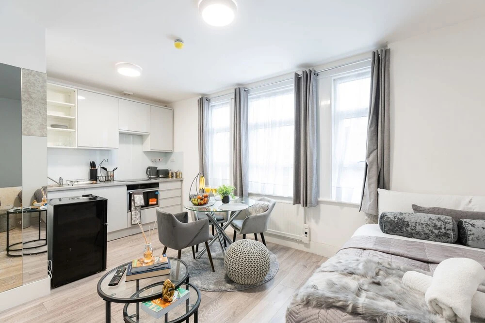 Kensal Green Studio London - by Resify