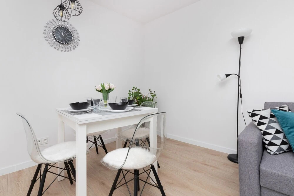 Warszawska Apartment Gdynia by Renters
