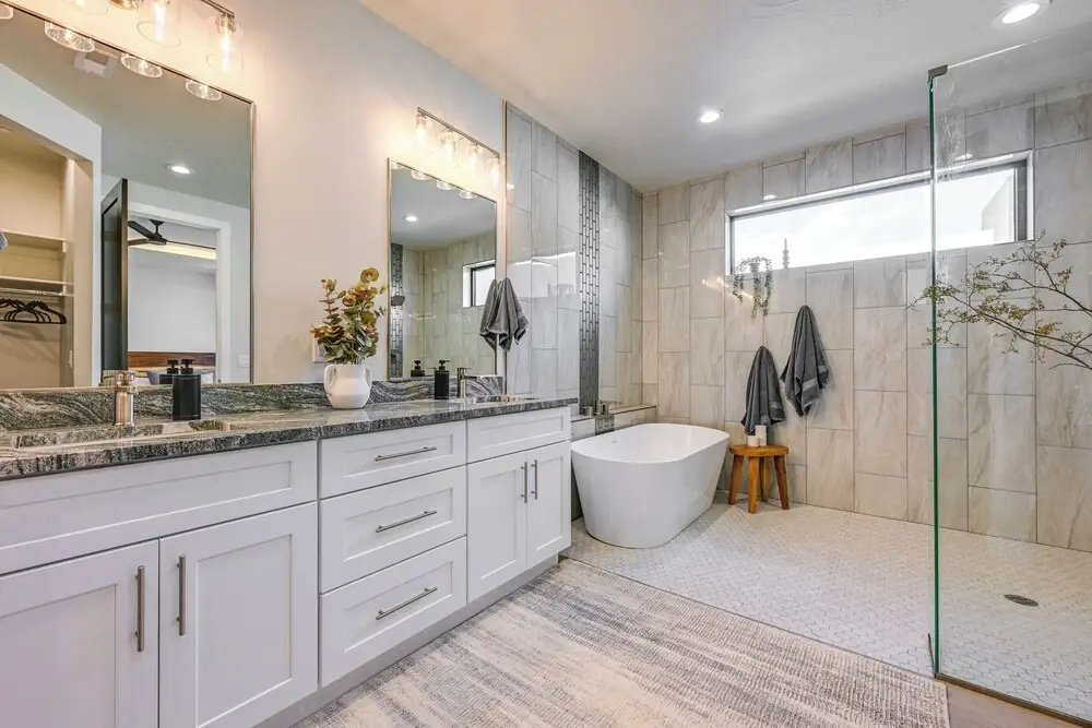4 Mi to Sand Hollow State Park: Hurricane Townhome