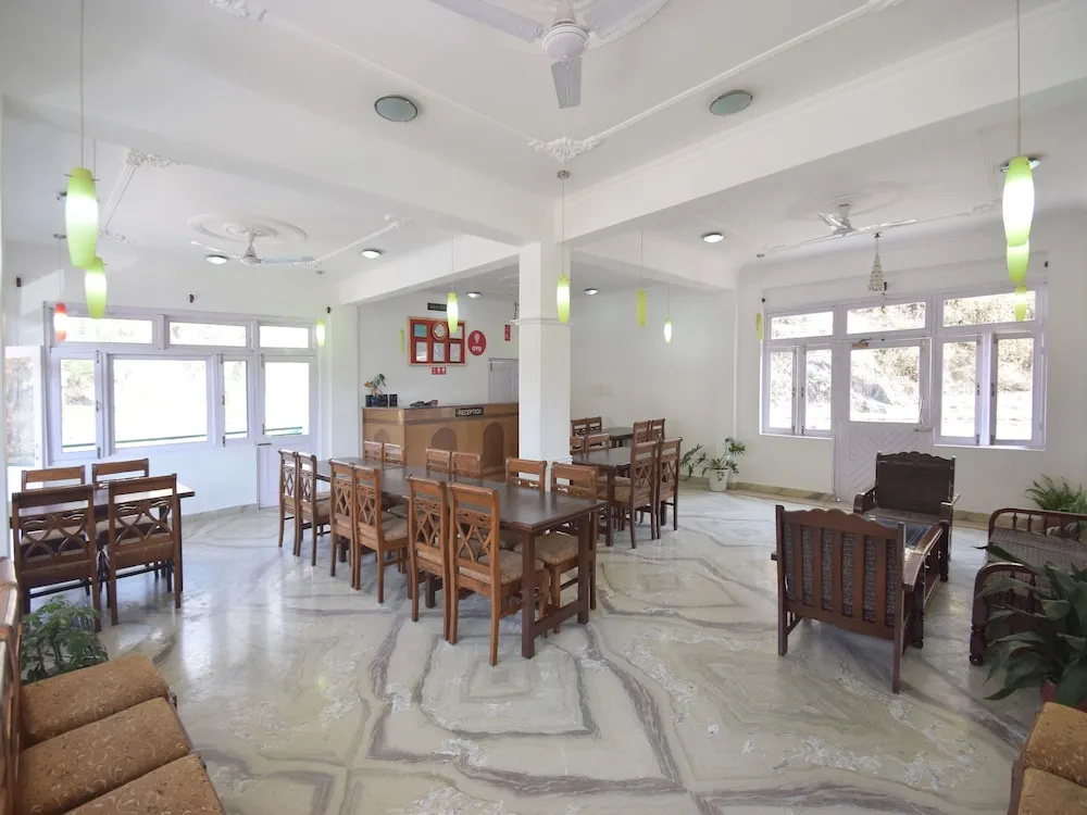OYO 11503 Hotel Sunshine Dharamshala
