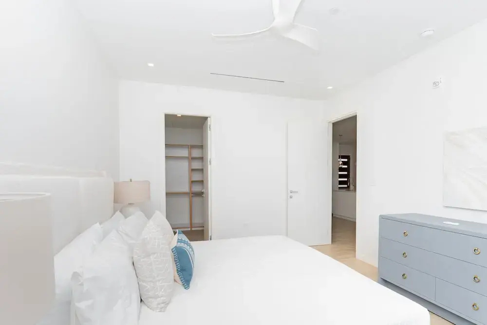 Cayman Luxury Rentals at One Canal Point