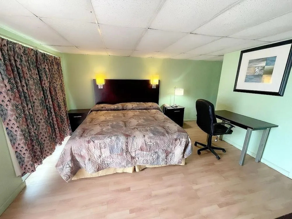 holiday motel