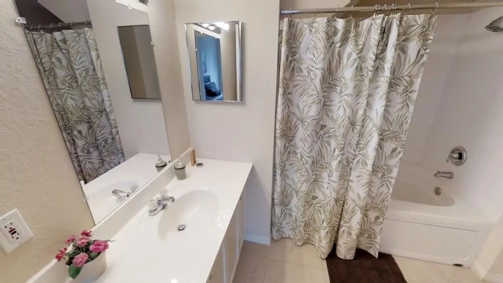Venetian Bay 107 - Four Bedroom Townhome