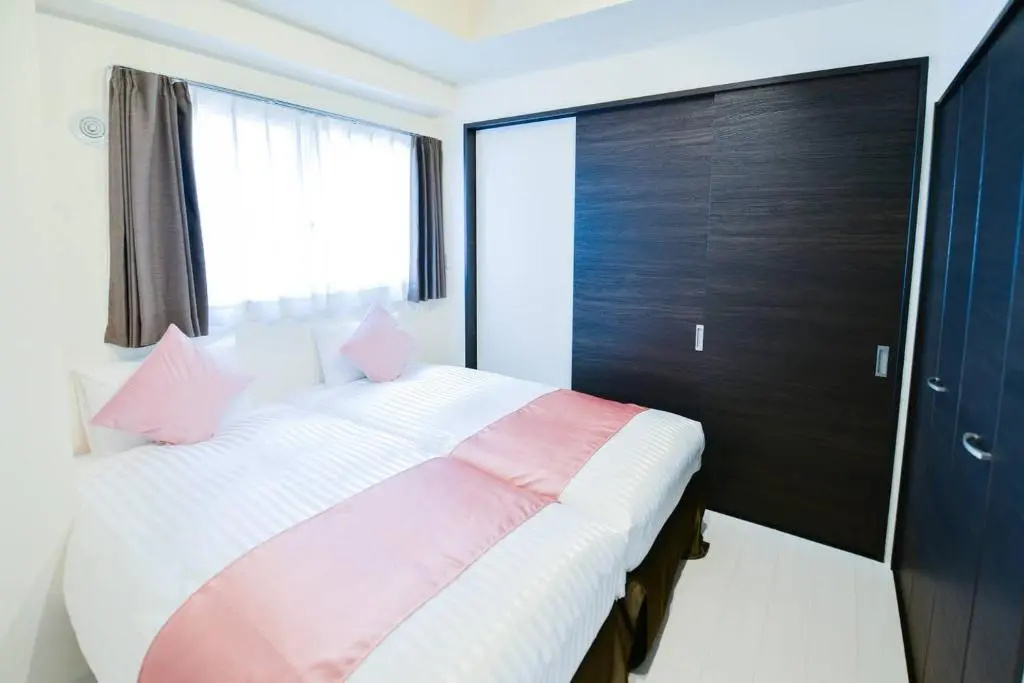 momo premium 302