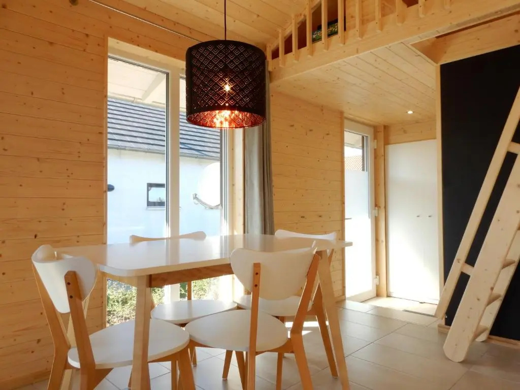 Schwarzes Holzferienhaus mit Sauna in Zierow -- SONNENECK -- 500m zum Ostsee-Strand, 4 - 6 Personen