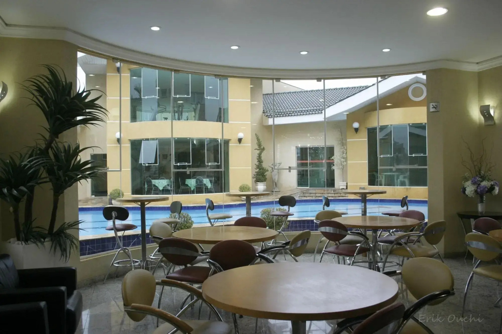 Barbur Plaza Hotel