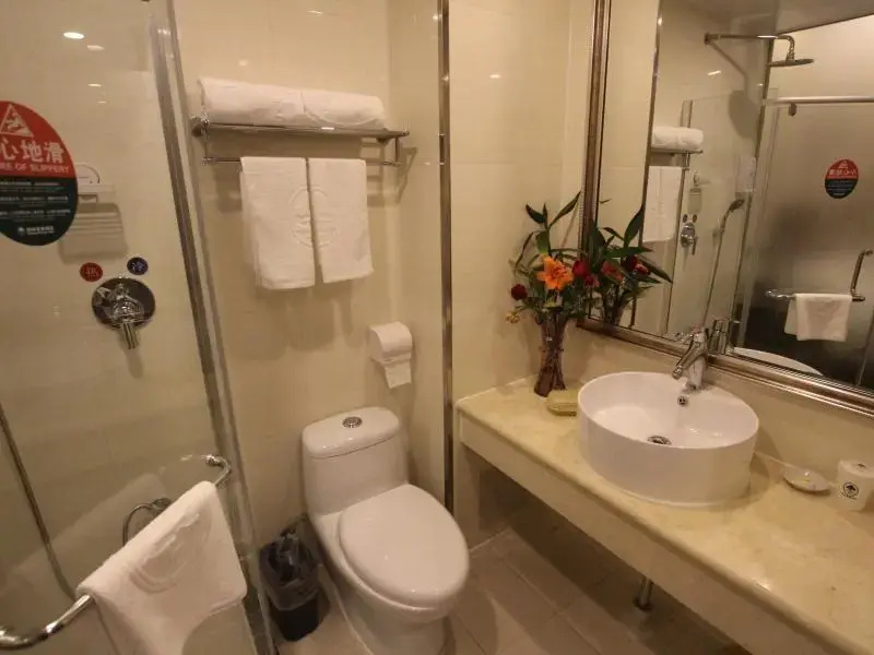 GreenTree Inn ZhangJiaKou North Zuanshi Road Yanchang Shell Hotel