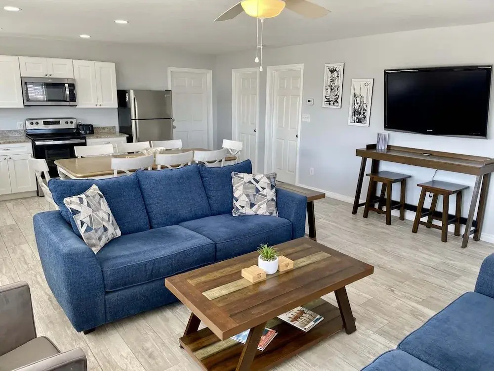Beachgate Condo Suites And Hotel 227+229 2 Bedroom Condo