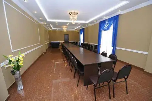 Cristal GB Hotel