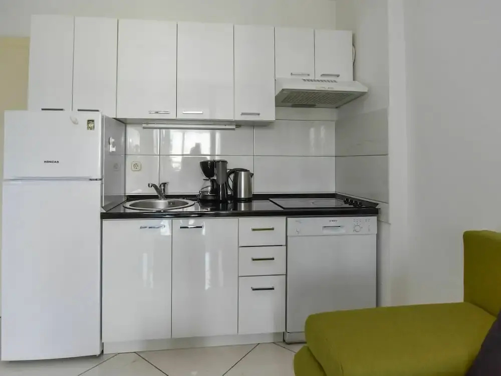 Luxurious Apartment in Novalja Near Sea