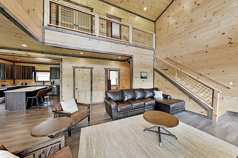 All-suite Luxury W/ Swim Spa & Home Theater 5 Bedroom Cabin
