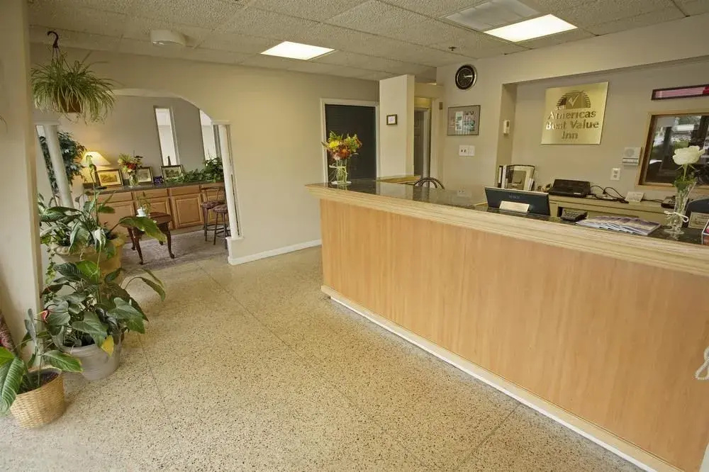 Americas Best Value Inn - Norfolk