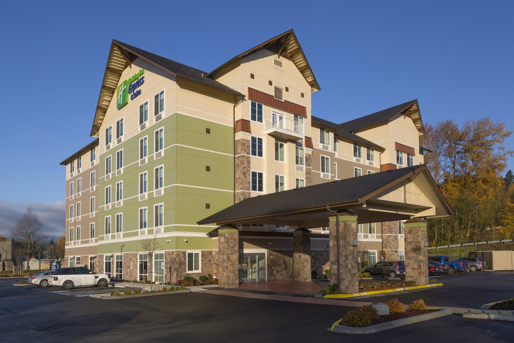 Holiday Inn Express & Suites - Seattle South - Tukwila by IHG