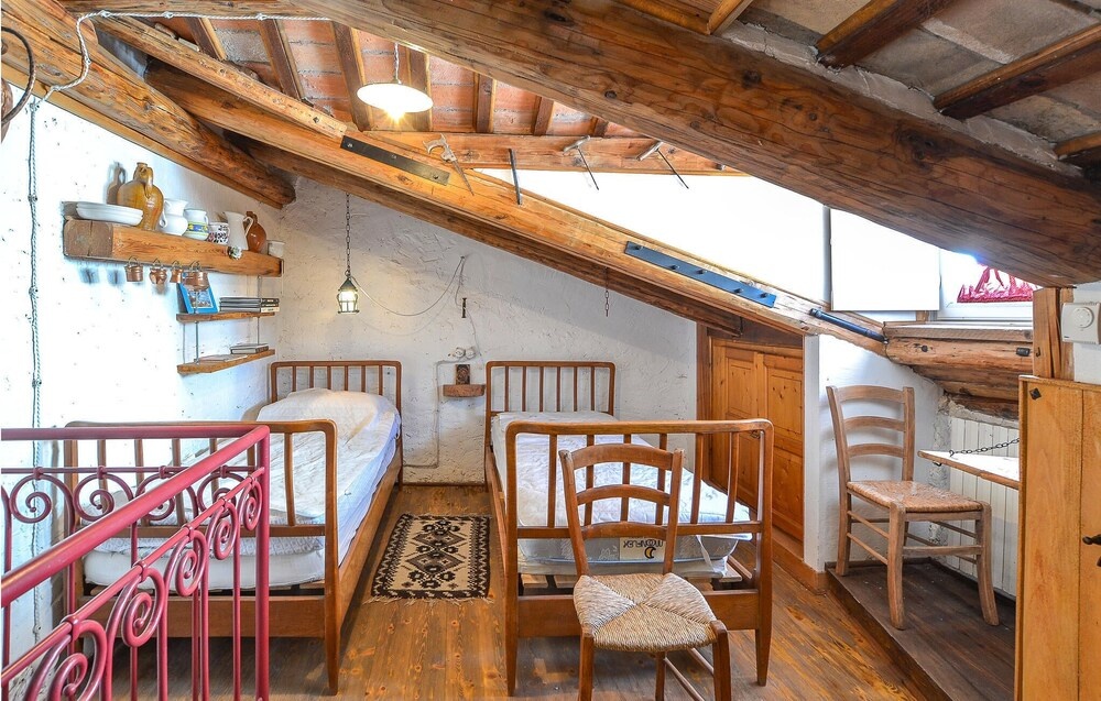 Beautiful Home in Muggia With 3 Bedrooms