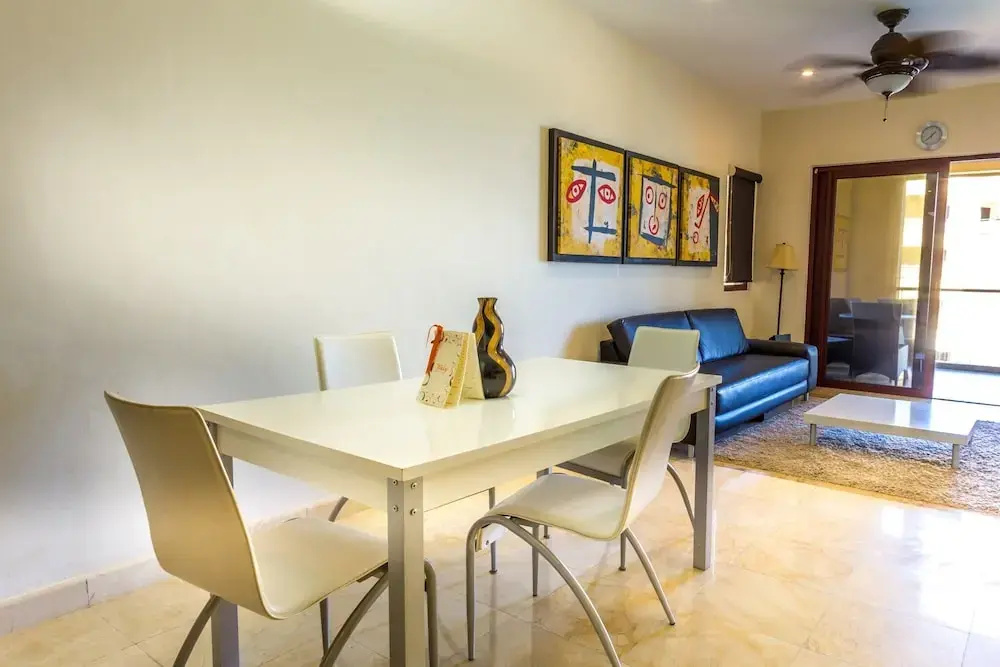 El Faro 303 Reef 1 Bedroom Condo by Redawning