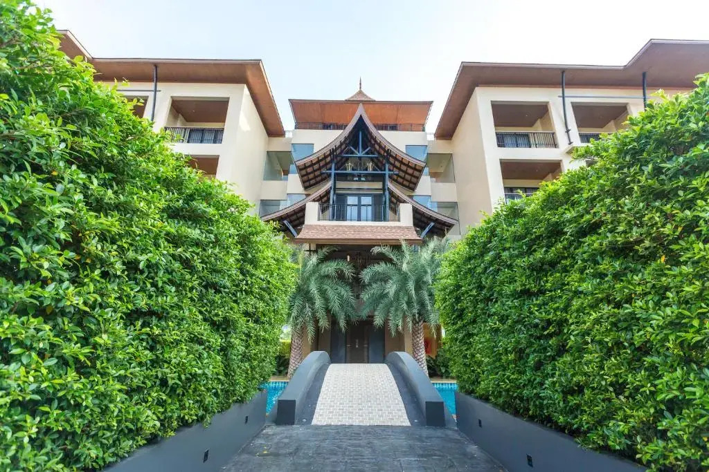 Aurico Kata Resort & Spa - SHA Extra Plus