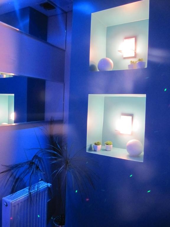 Uman Hotel -Motel-