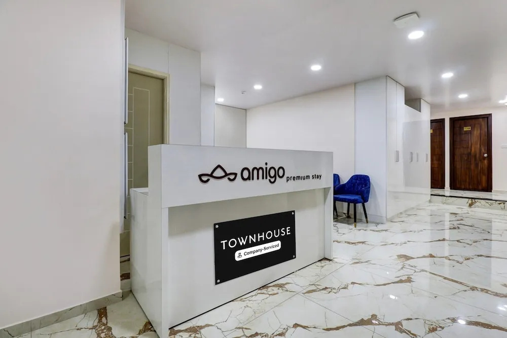 Super Townhouse Arekere Near Mithai Mahal