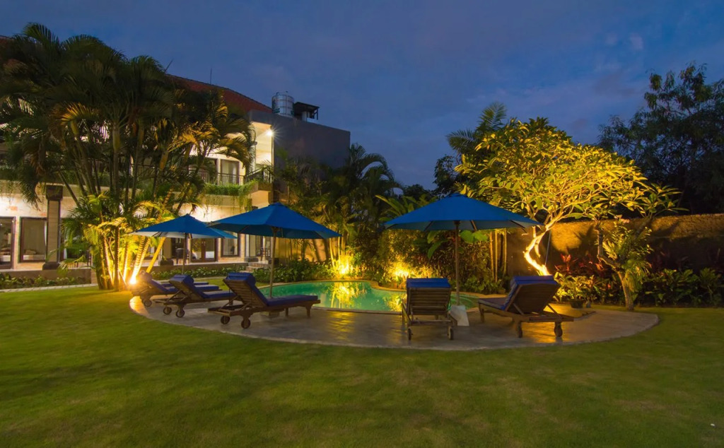 Gria Manik Batubelig Hotel