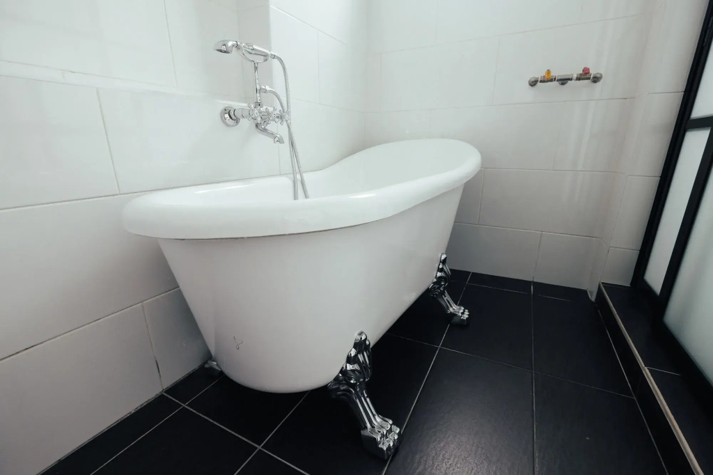 White Loft Hotel