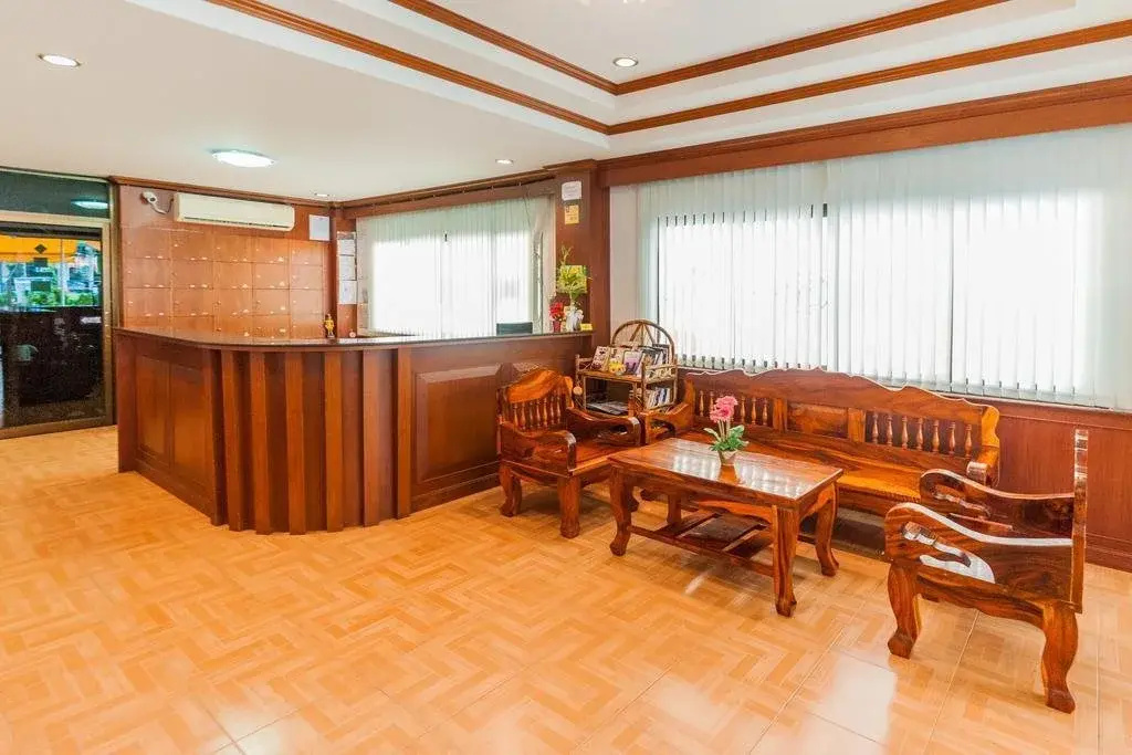 Bella Tropicana Hotel and Guesthouse