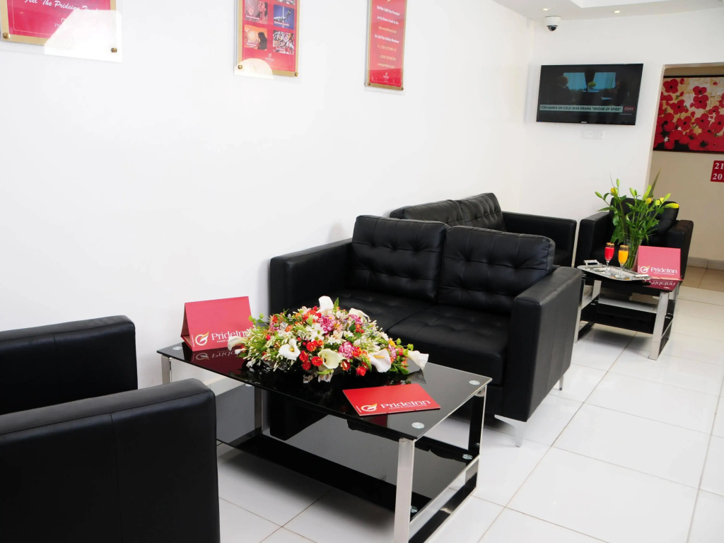 PrideInn Hotel Raphta