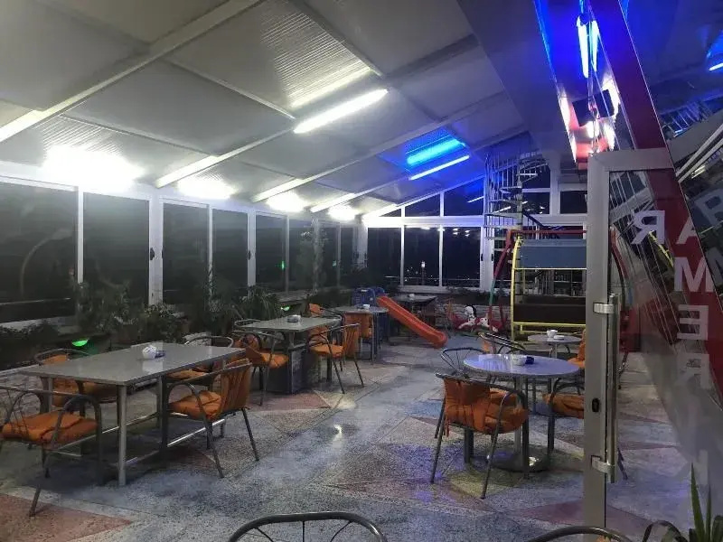 Hotel Bar Restaurant America