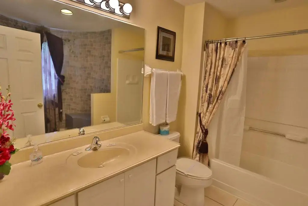 Florida Paradise Castle in Emerald Island Resort near Disney