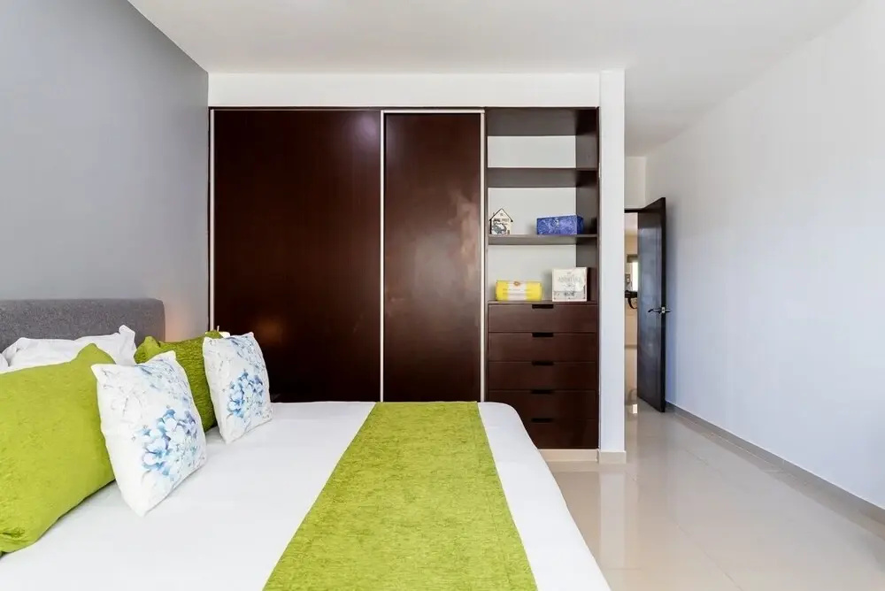 Sabbia 4201-3 Bedrooms ALL IN Suite Condo