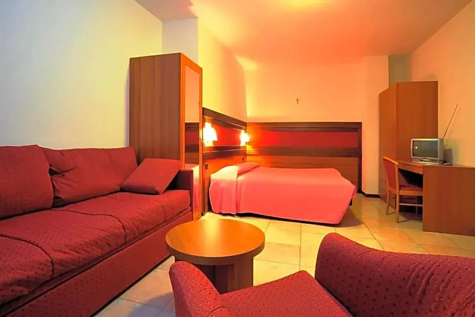 Hotel Ristorante Sasso Remenno