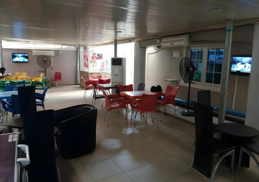 Jesuit Continental Suites