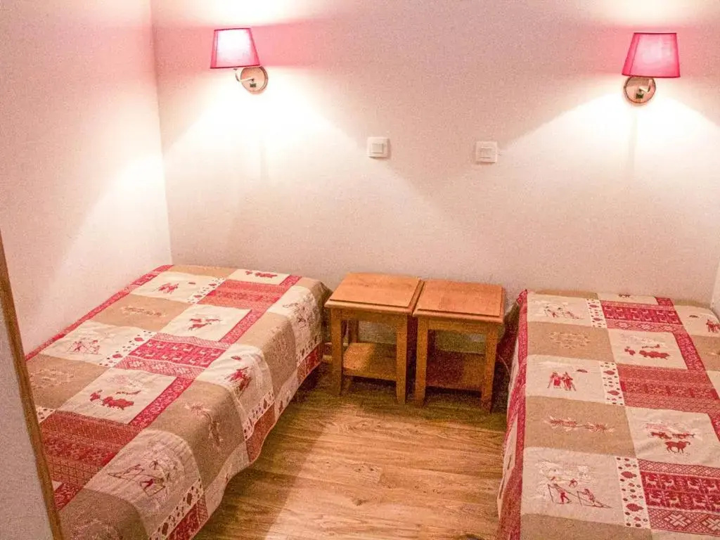Appartement Les Orres, 2 pièces, 6 personnes - FR-1-322-330