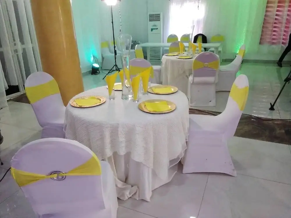 Roses Regency Hotel and Suites