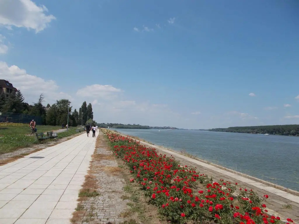 Dunavski Kej Apartment