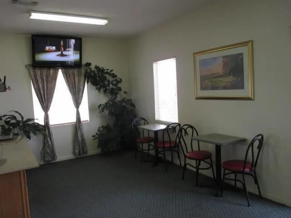 Royal Inn Taylorsville