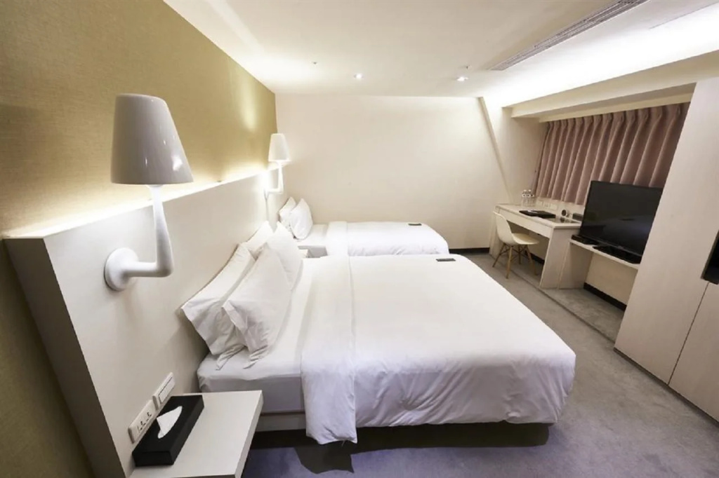 SWIIO Hotel Ximending