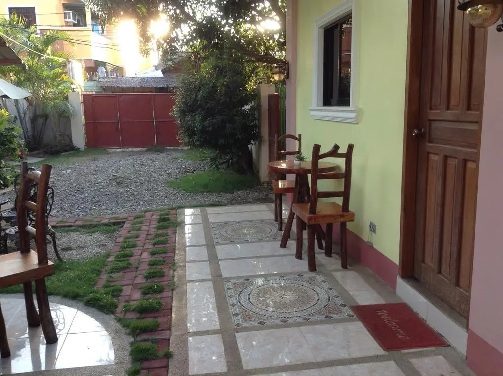 Tia Mers Guest House