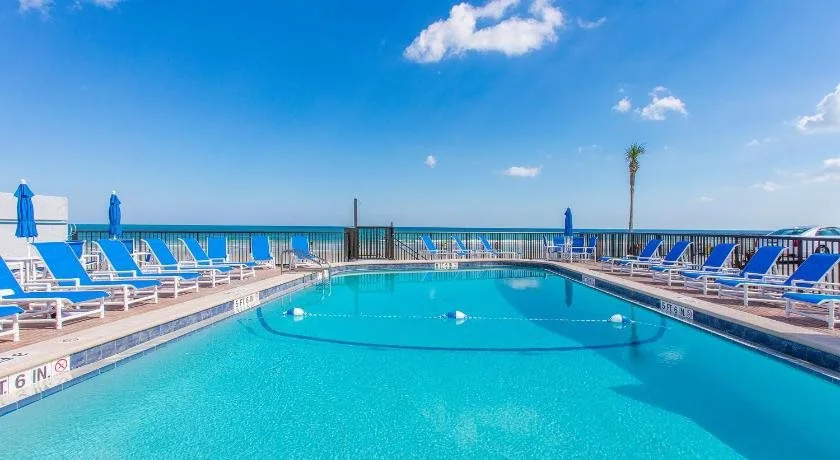 Seven Seas Resort