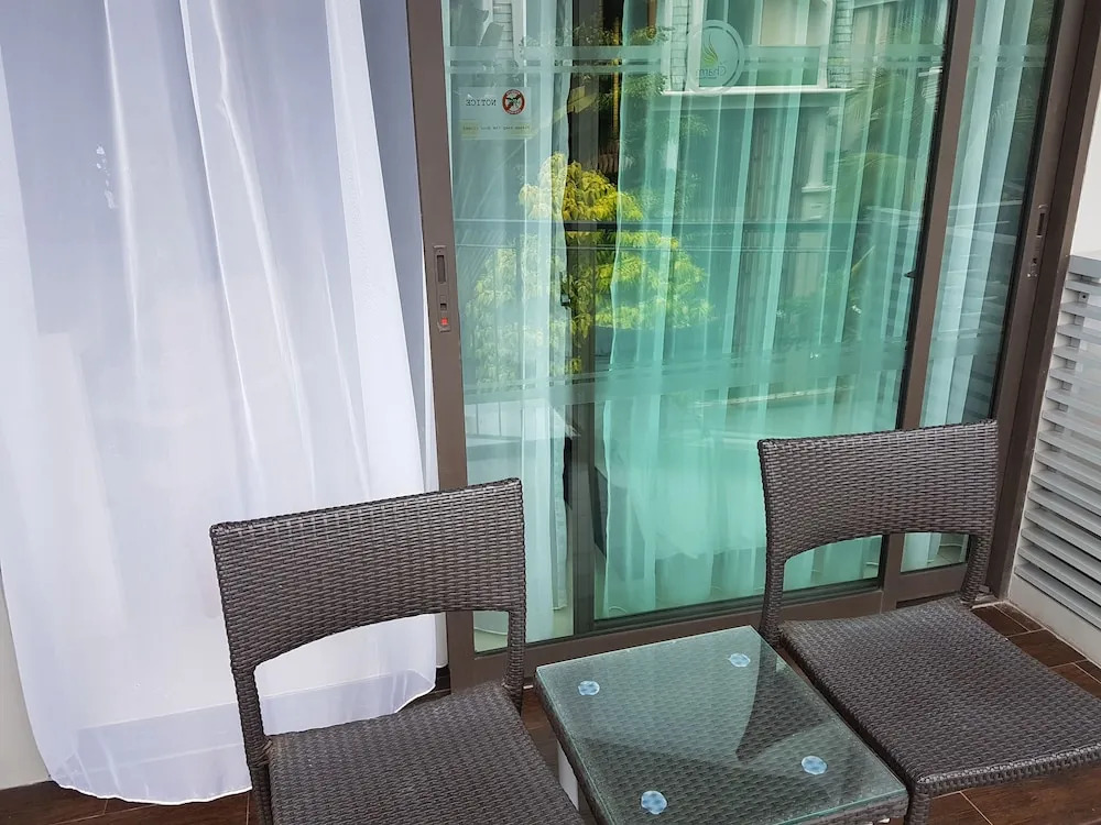 4616 - Studio With Balcony & Pool Near Patong Beach