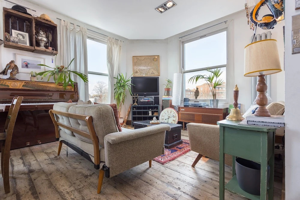 2 Bedroom Flat In Central Dalston