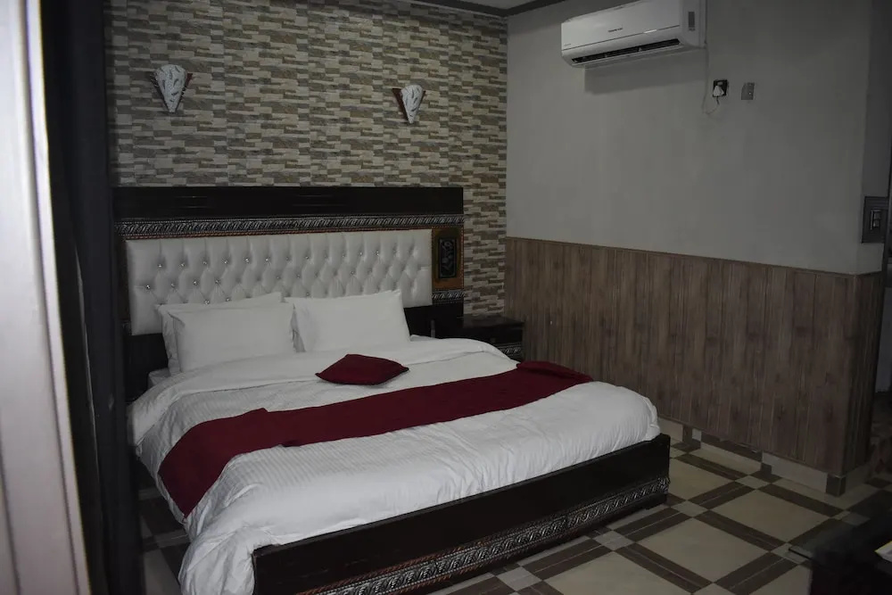 Manama Hotel