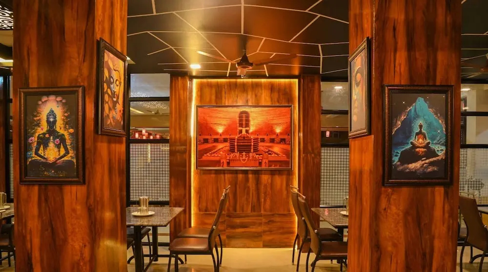 HOTEL THIRD EYE by RAMANA TOWERS