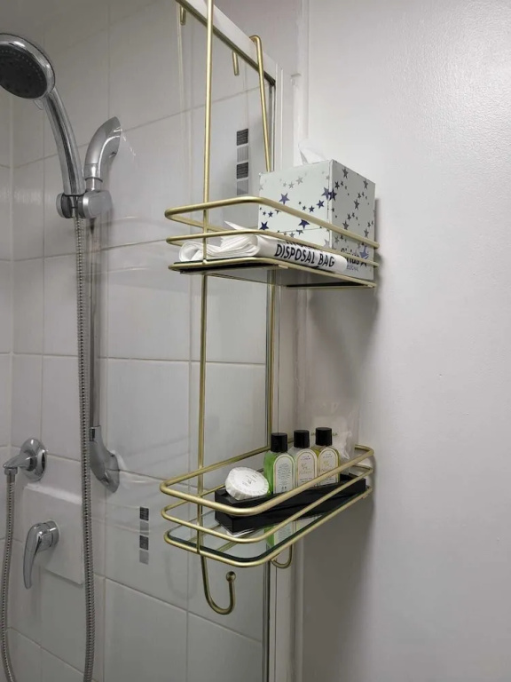 Lovely 2-bed Apartment in West Bromwich