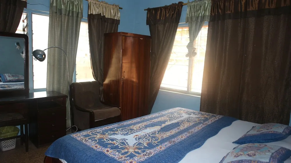 Kad Hotel