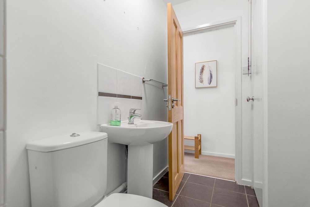 Charming 2-bed Apartment Located in Elham Norwich