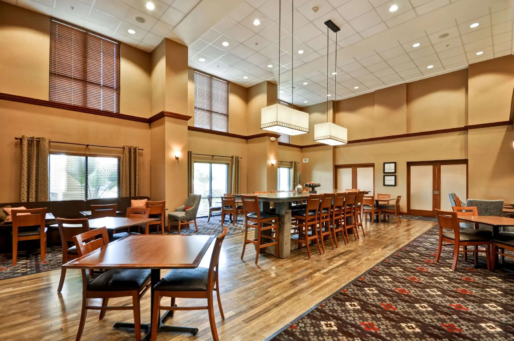 Hampton Inn & Suites Tucson East