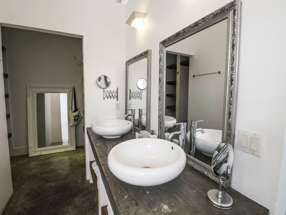 Modern Apartment in Pietermaai Near Sea