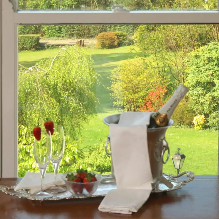 Seaview House Hotel