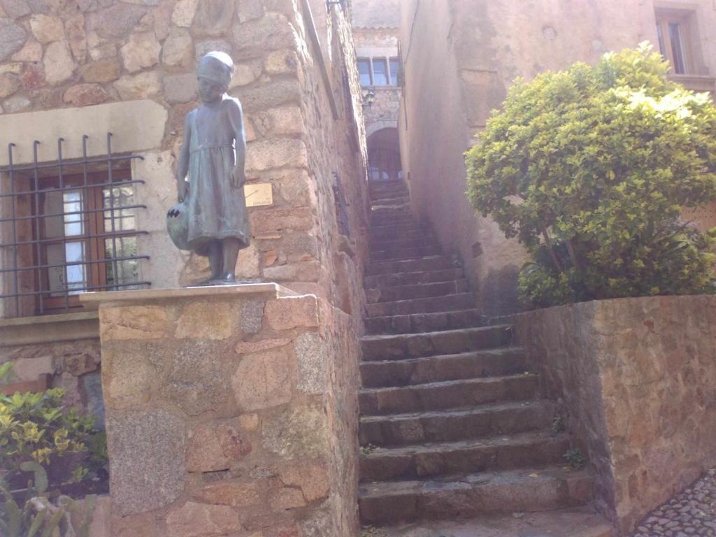 Apartamento Miquel 2 centro de Tossa de Mar 4 personas con wifi y parking