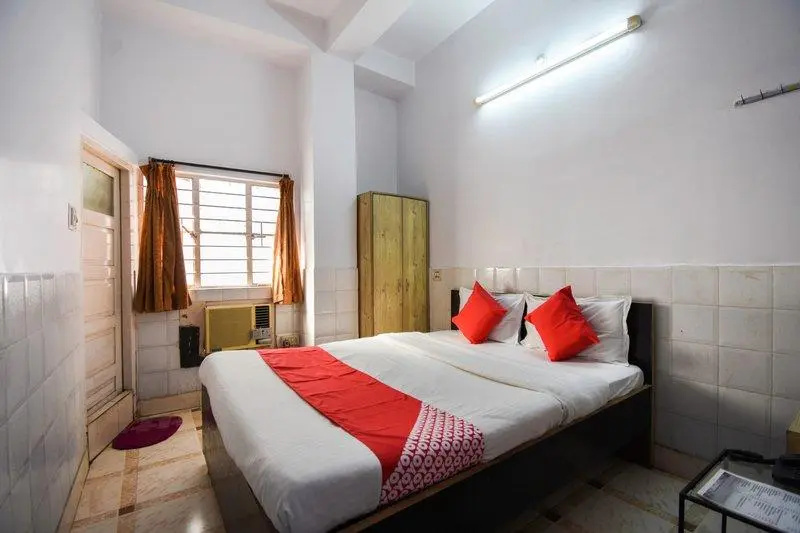 OYO Flagship 65121 Hotel Maharaja